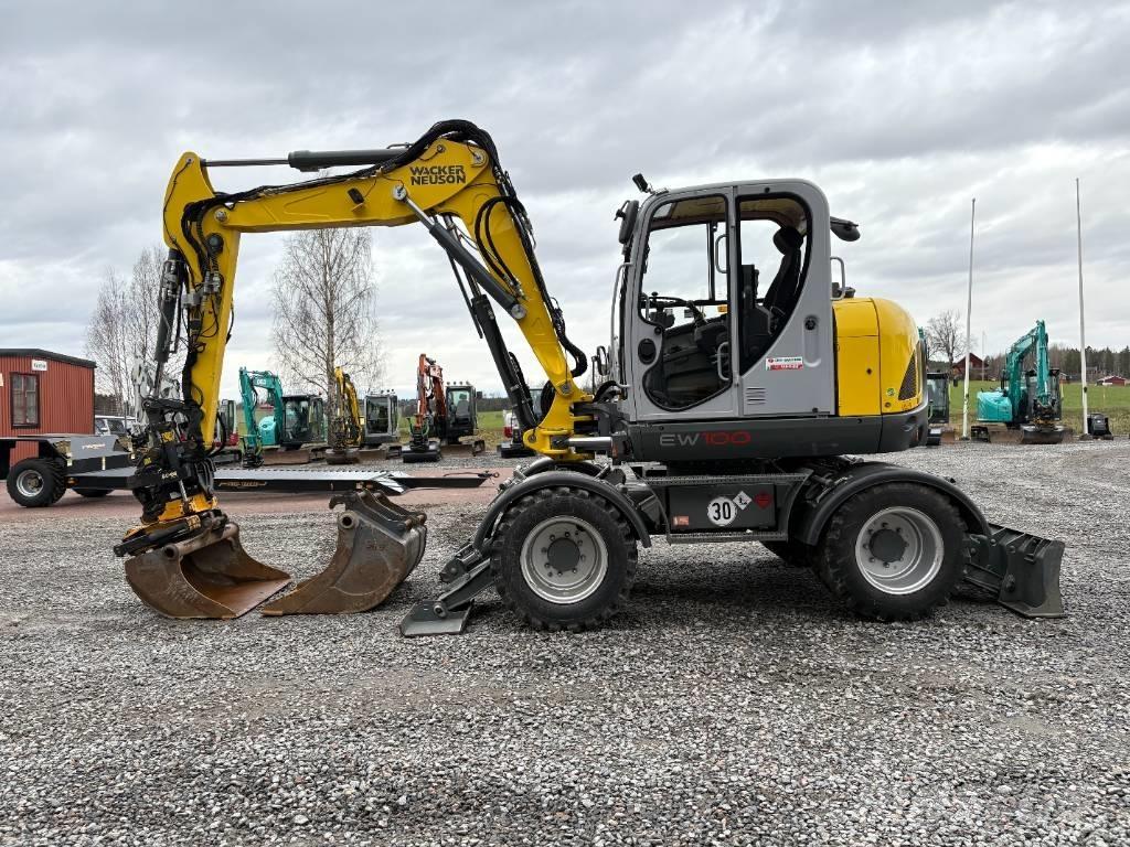 Wacker Neuson EW100 Gravemaskiner på hjul