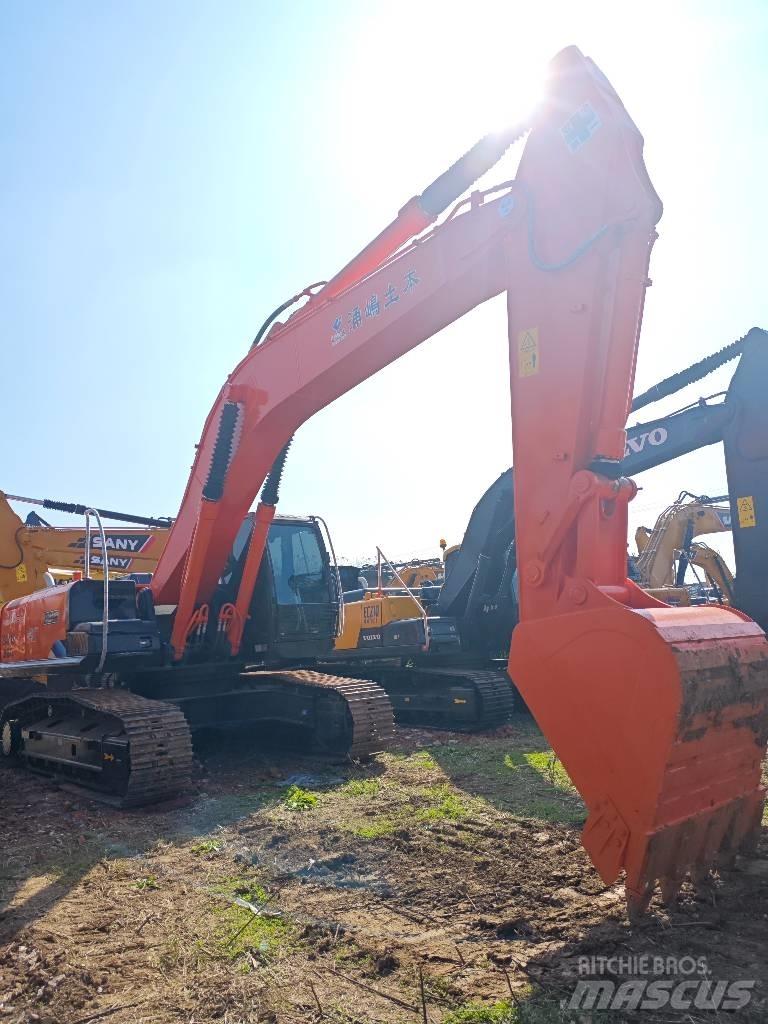 Hitachi 360 Gravemaskiner på larvebånd