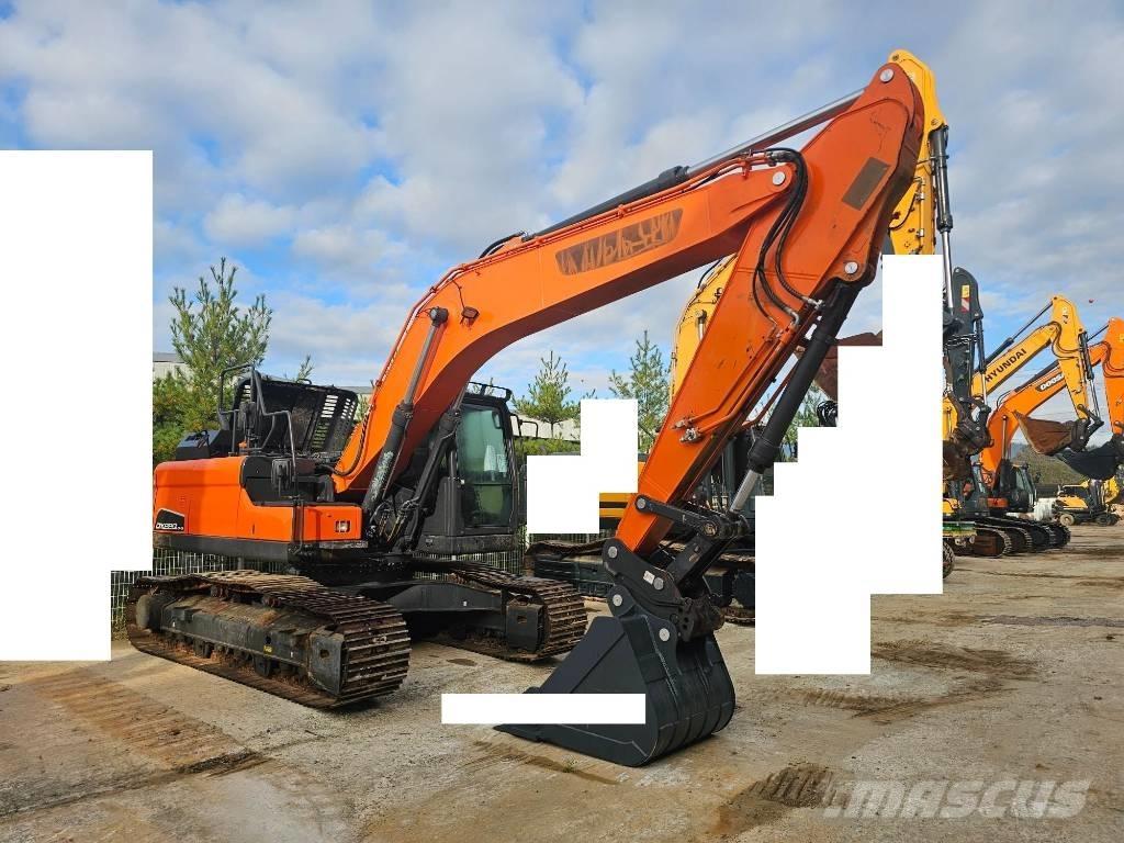 Doosan DX 220LC-5 Midi-gravemaskiner 7t - 12t