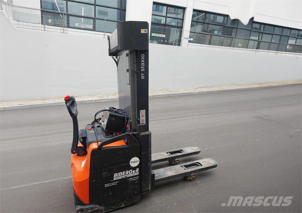 Toyota SWE160L Andre lifte og platforme