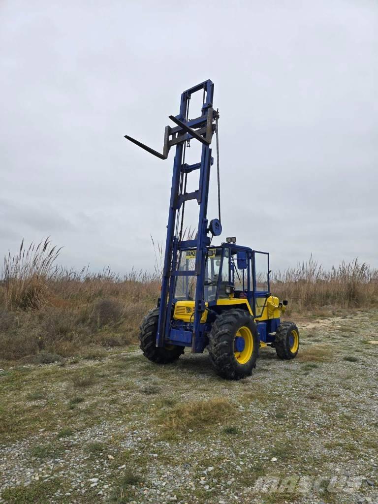 JCB 926 Terrængående gaffeltruck