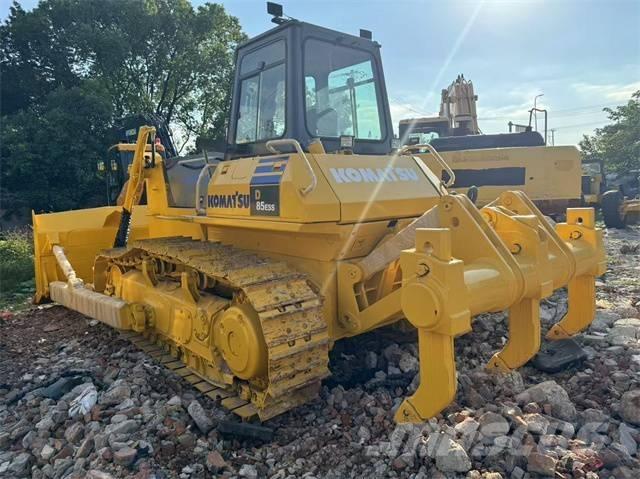 Komatsu D 85 EX Bulldozer på larvebånd