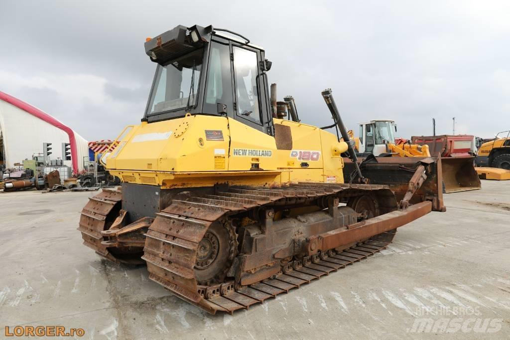 New Holland D 180 Bulldozer på larvebånd