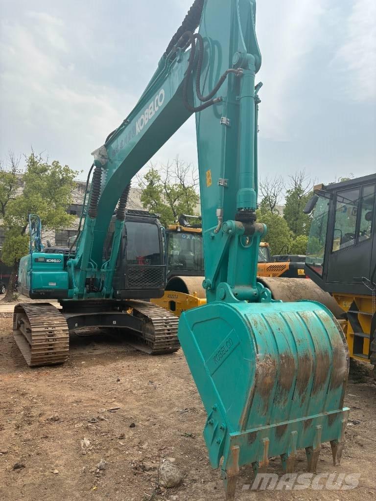 Kobelco SK 210 Gravemaskiner på larvebånd