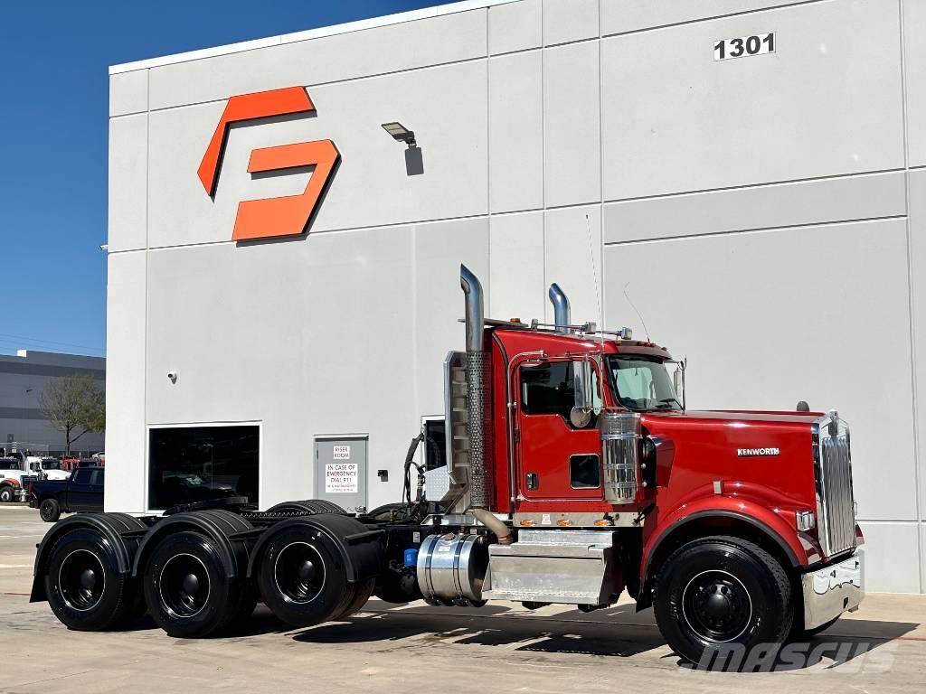 Kenworth W 900 Trækkere