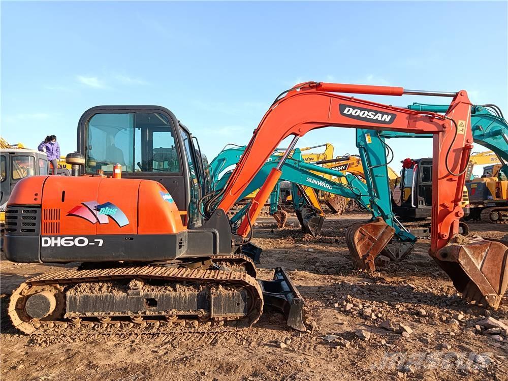 Doosan DH60-7 Minigravemaskiner