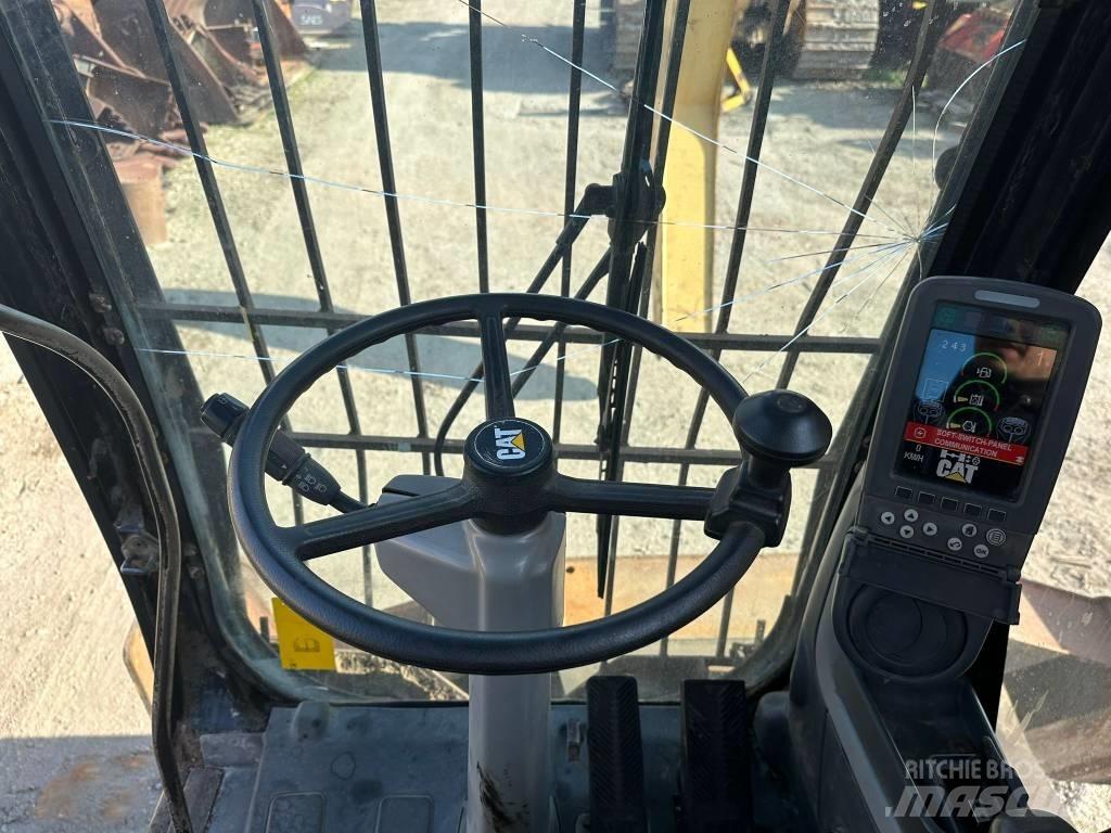 CAT M 318 D MH Materialehåndteringsmaskiner
