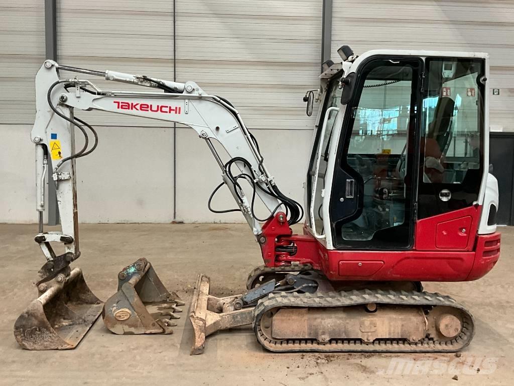 Takeuchi TB 230 Minigravemaskiner