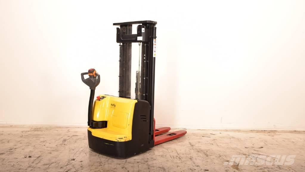 Hyster S1.5UT-24 Gaffelstabler med gående fører