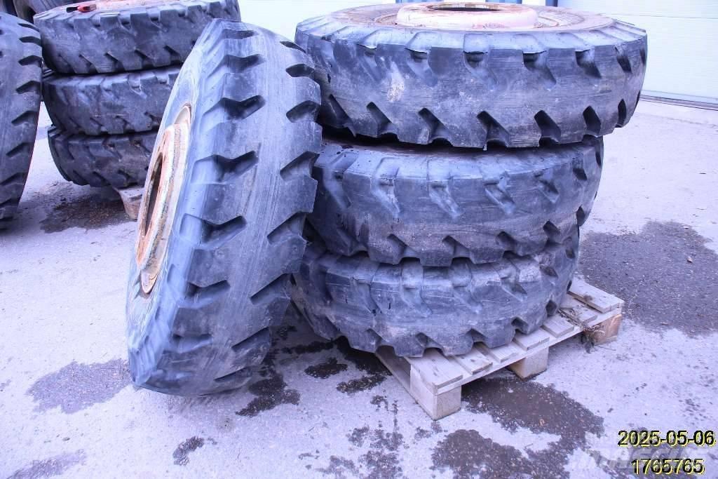 Michelin XMINED2 Dæk, hjul og fælge