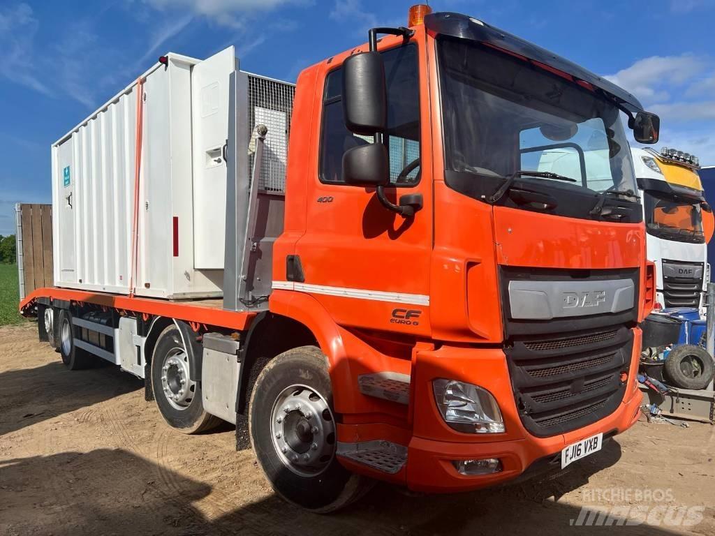 DAF CF 400 Flatbed lastbiler med spil