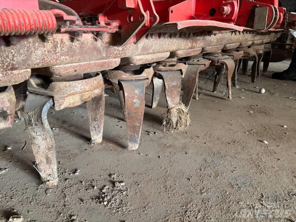 Kuhn HR 3003 D Elektriske harver / jordfræsere