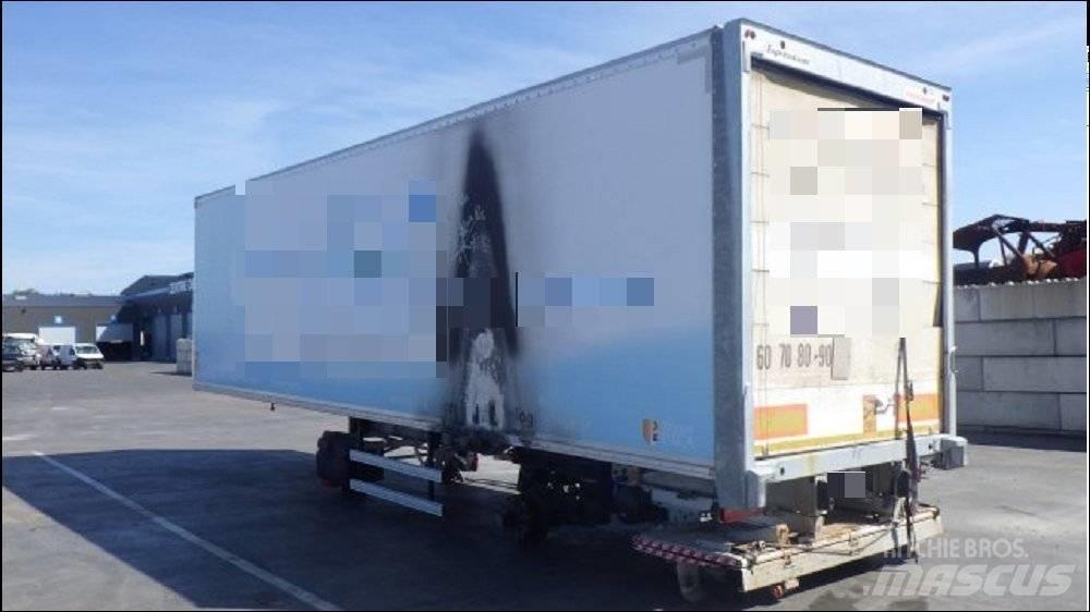 Fruehauf FKSRS4 Semi-trailer med fast kasse