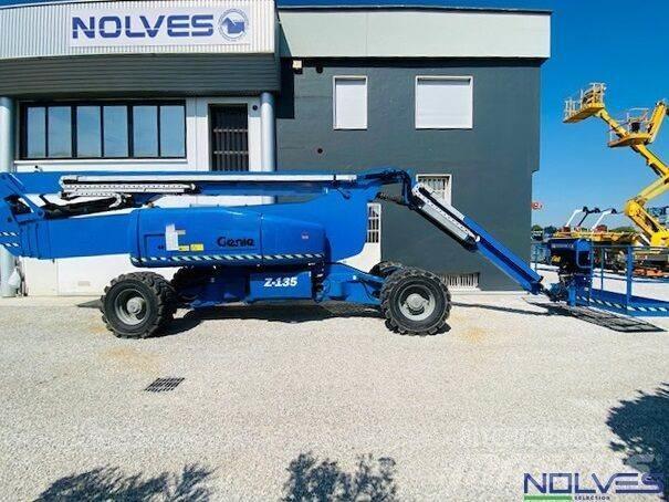 Genie Z135/70 Bomlifte med knækarm