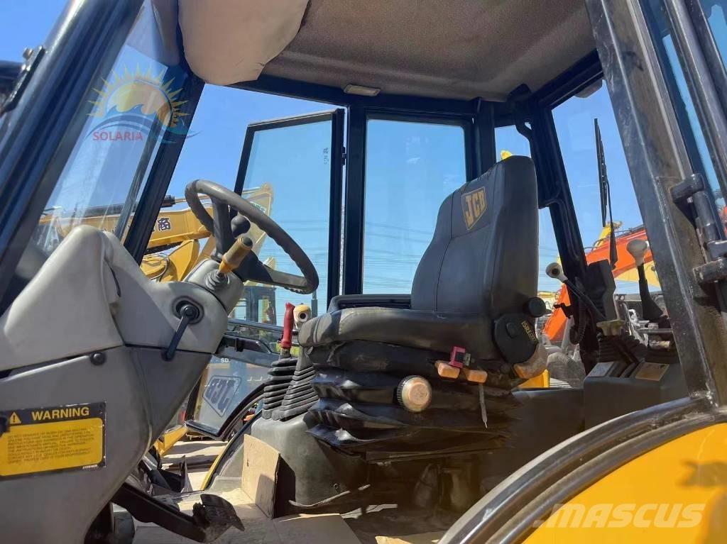 JCB 4CX Rendegravere