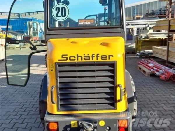 Schäffer 2430 SLT Minilæsser - skridstyret