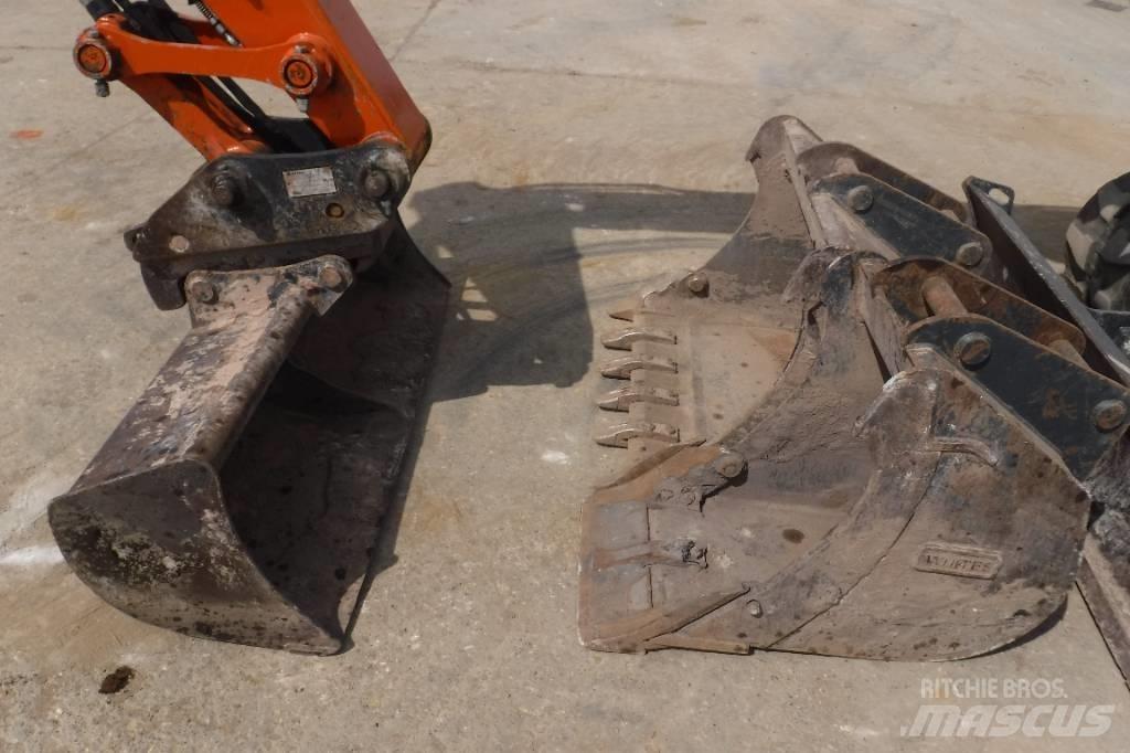 Hitachi ZX 85 US B-6 Midi-gravemaskiner 7t - 12t
