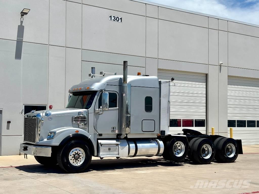 Freightliner SD 122 Trækkere
