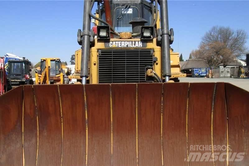 CAT D6R Bulldozer på larvebånd