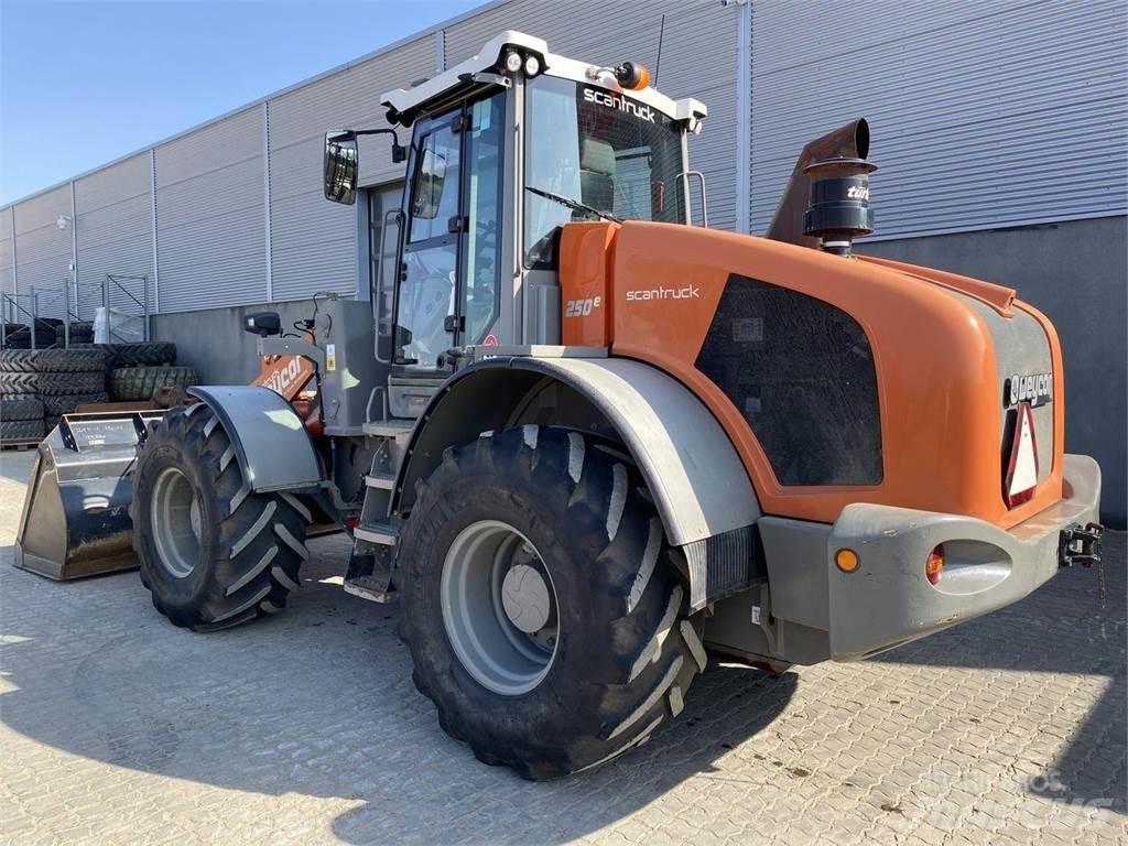 Weycor AR250E Læssemaskiner på hjul