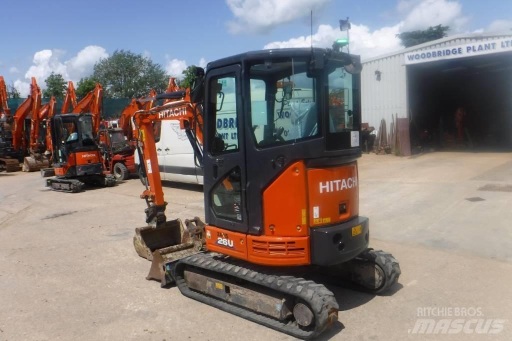 Hitachi ZX 26 U-6 Minigravemaskiner