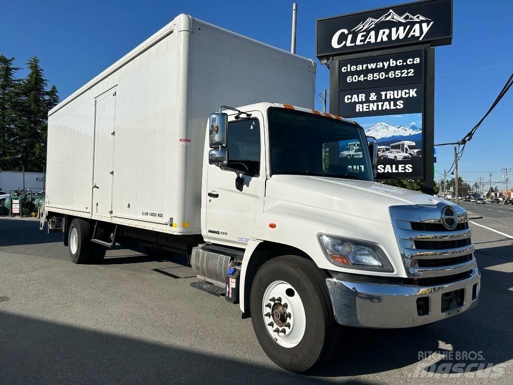 Hino 338 Lastbiler til transport af drikkevarer