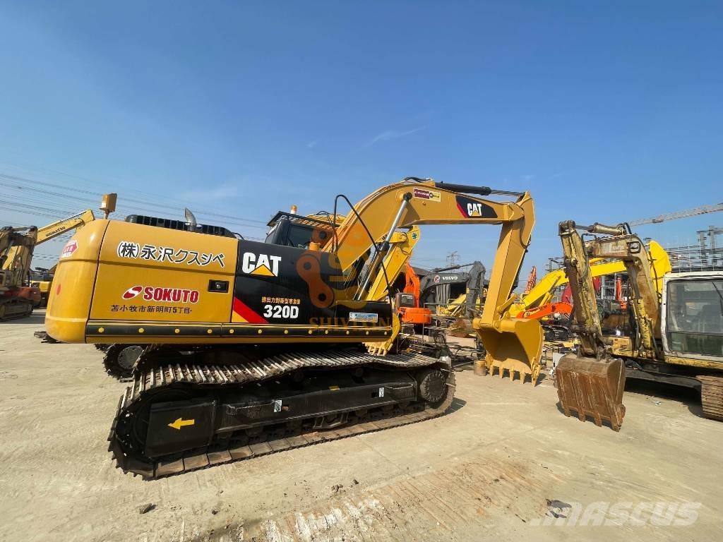 CAT 326 D2 Gravemaskiner på larvebånd