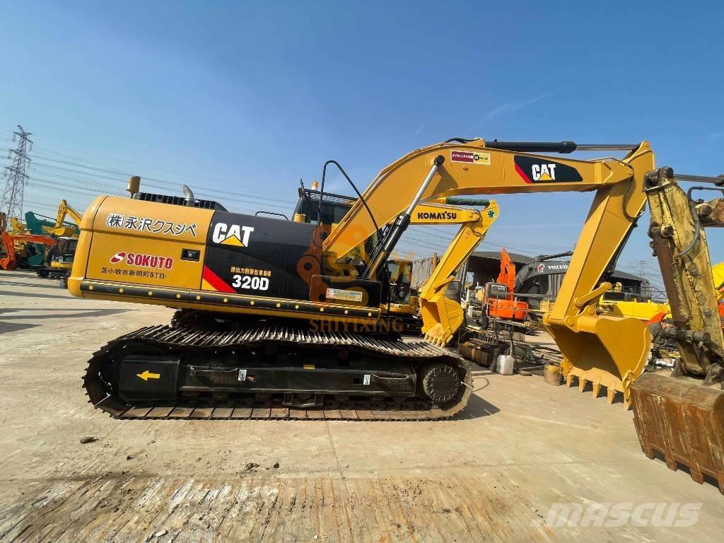 CAT 326 D2 Gravemaskiner på larvebånd