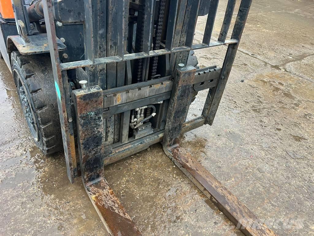 Doosan D 30 GP Diesel gaffeltrucks