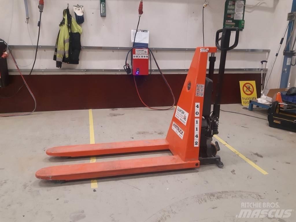 BT HHL100 El-palleløftere