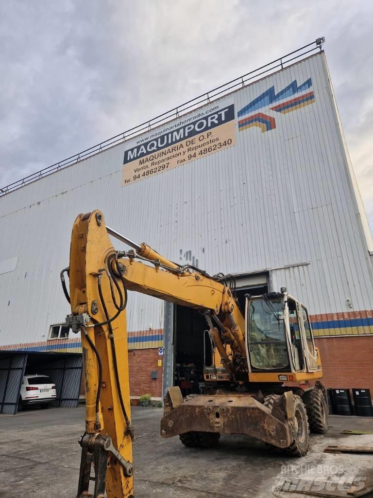 Liebherr A904C Gravemaskiner på hjul