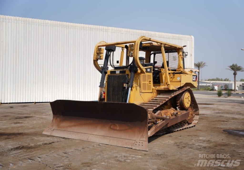 CAT D 6 R Bulldozer på larvebånd