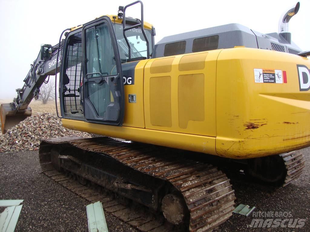 DEERE 210G LC Gravemaskiner på larvebånd