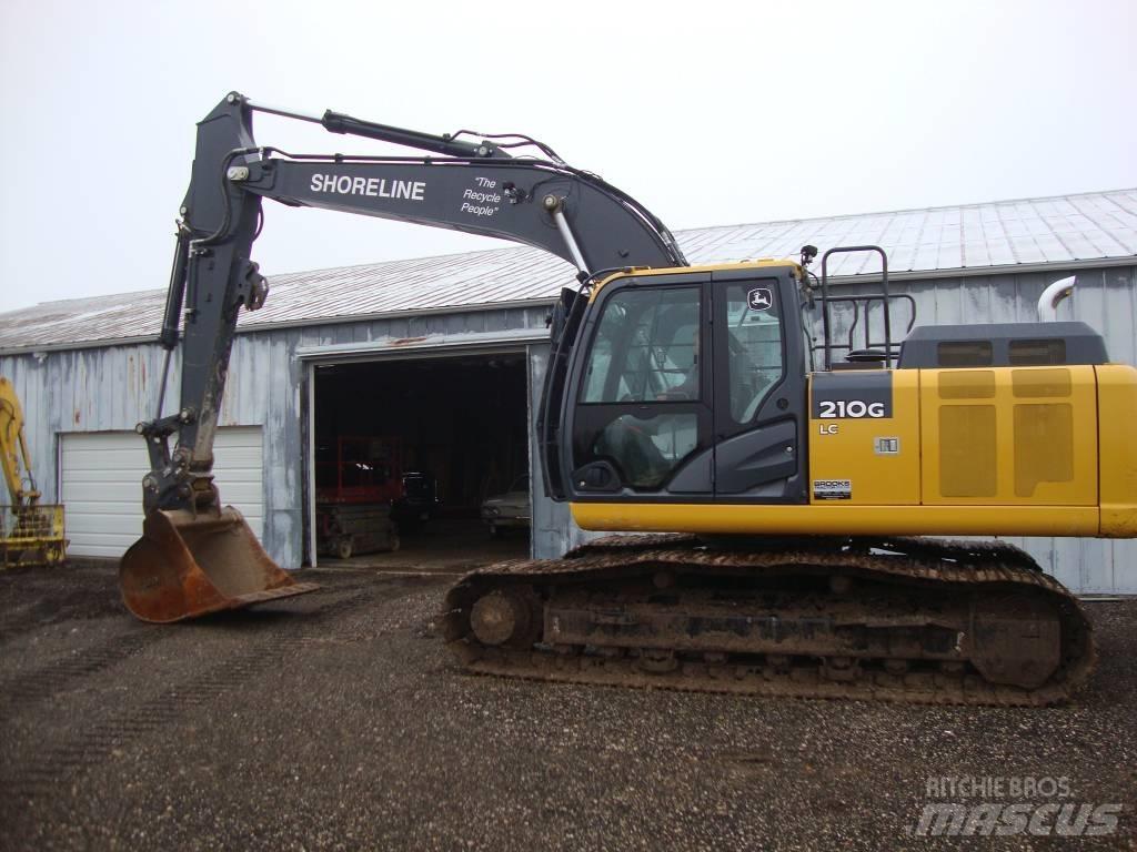 DEERE 210G LC Gravemaskiner på larvebånd
