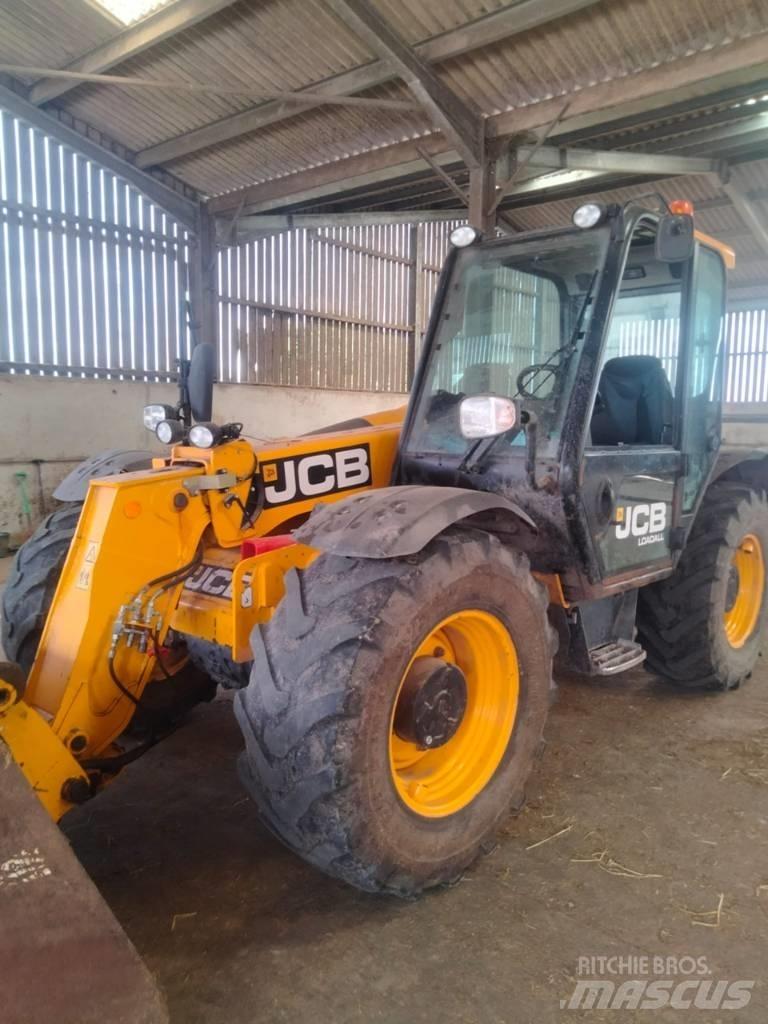 JCB 526-56 Teleskoplæssere til landbrug