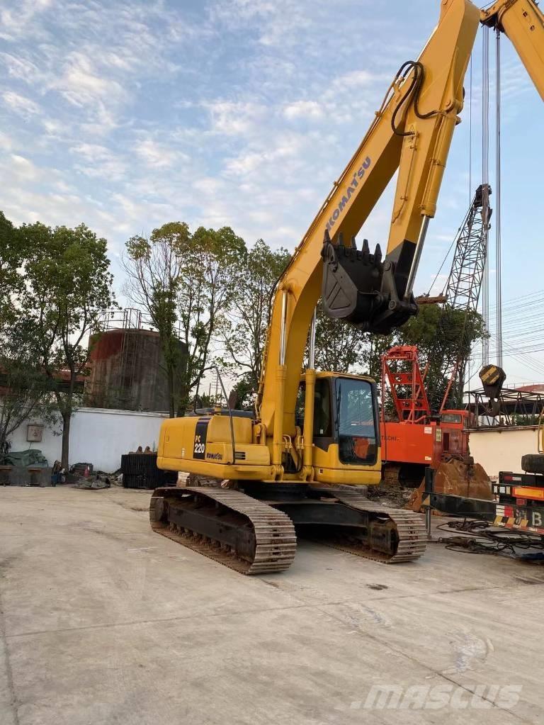 Komatsu PC 220 Gravemaskiner på larvebånd