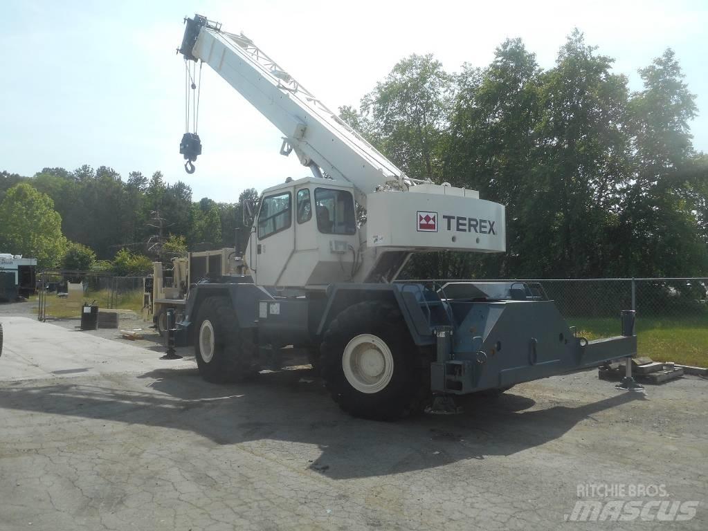 Terex RT 335 Kraner til alt terræn