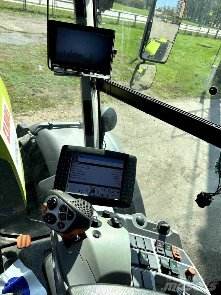 CLAAS Xerion 5000 Traktorer