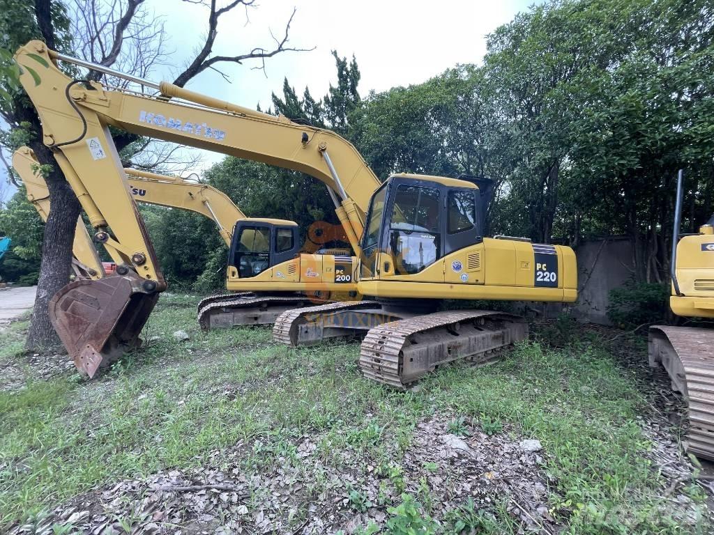 Komatsu PC 220-7 Gravemaskiner på larvebånd