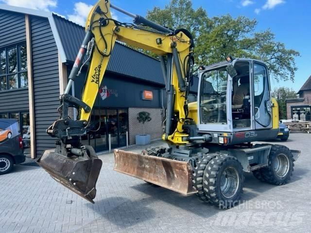 Neuson 9503 Gravemaskiner på hjul