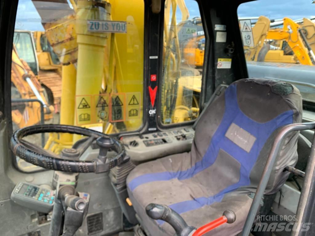 Komatsu PW 170 ES Gravemaskiner på hjul