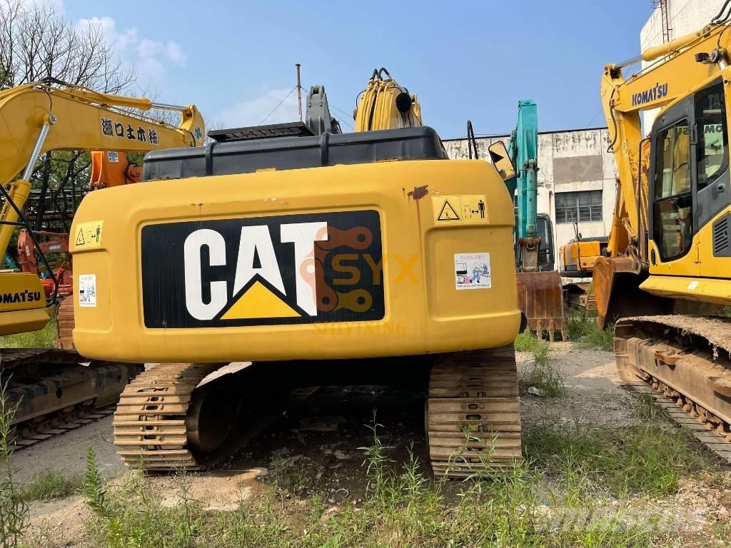 CAT 326 D2 Gravemaskiner på larvebånd