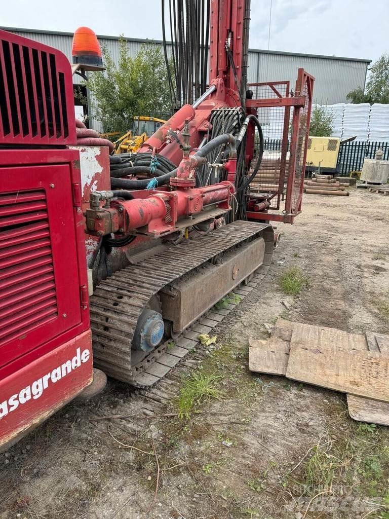 Casagrande C6 Tunge bor