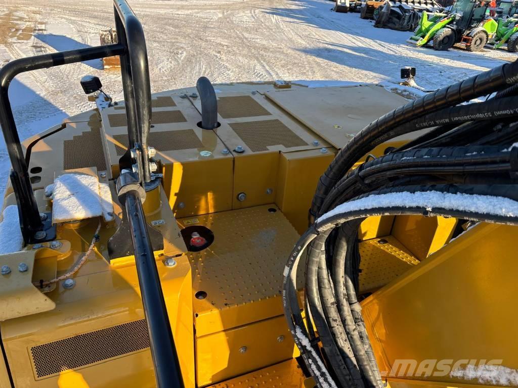 CAT 325 Gravemaskiner på larvebånd