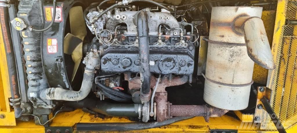 JCB JS 130 W Gravemaskiner på hjul