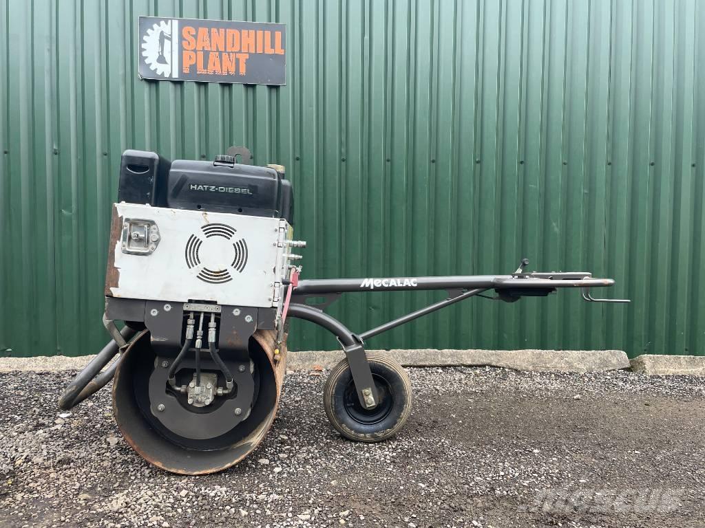 Mecalac MBR 71 Enkelt tromle