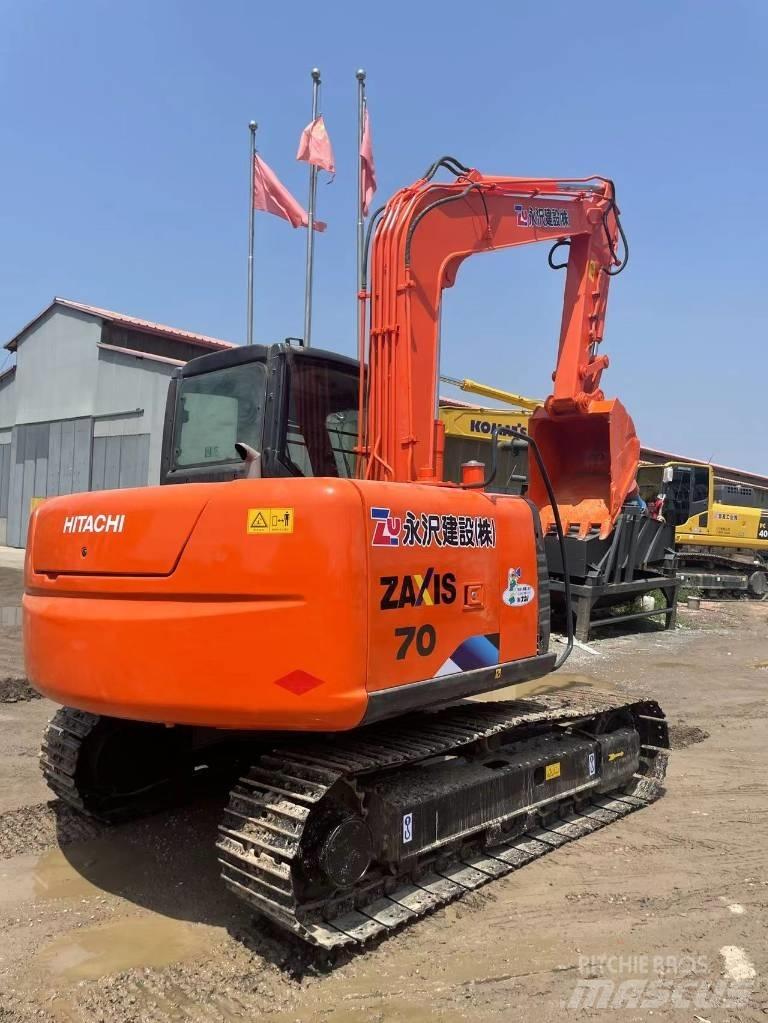 Hitachi ZX70 Gravemaskiner på larvebånd