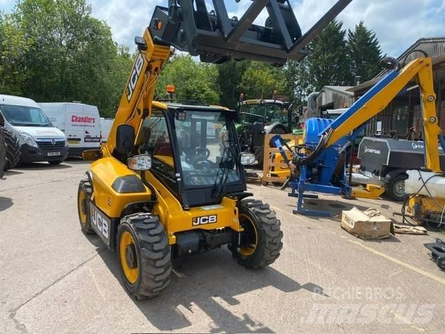 JCB 514-40 Teleskoplæssere til landbrug