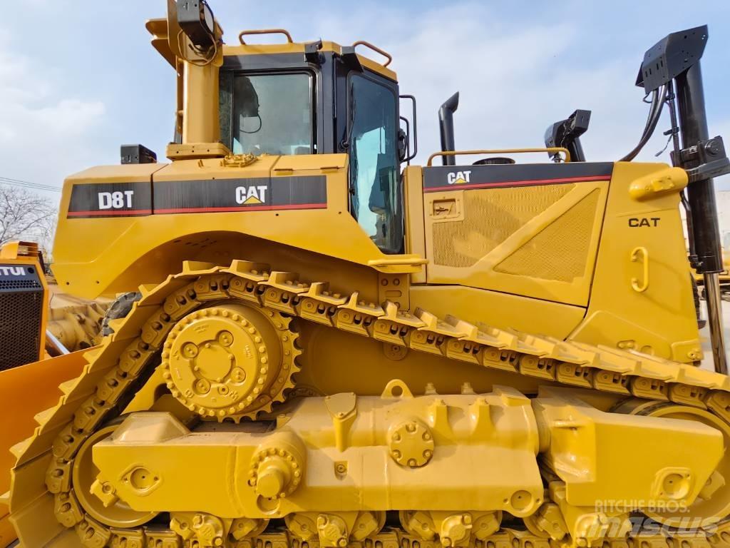 CAT D 8 T Bulldozer på larvebånd