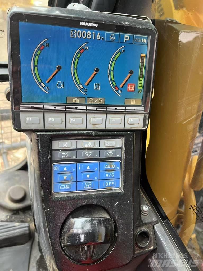 Komatsu PC 210 LC-8 Gravemaskiner på larvebånd